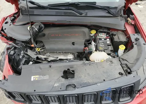 2021 Jeep Compass Latitude z USA, uszkodzony, nr VIN 3C4NJDBB9MT603661